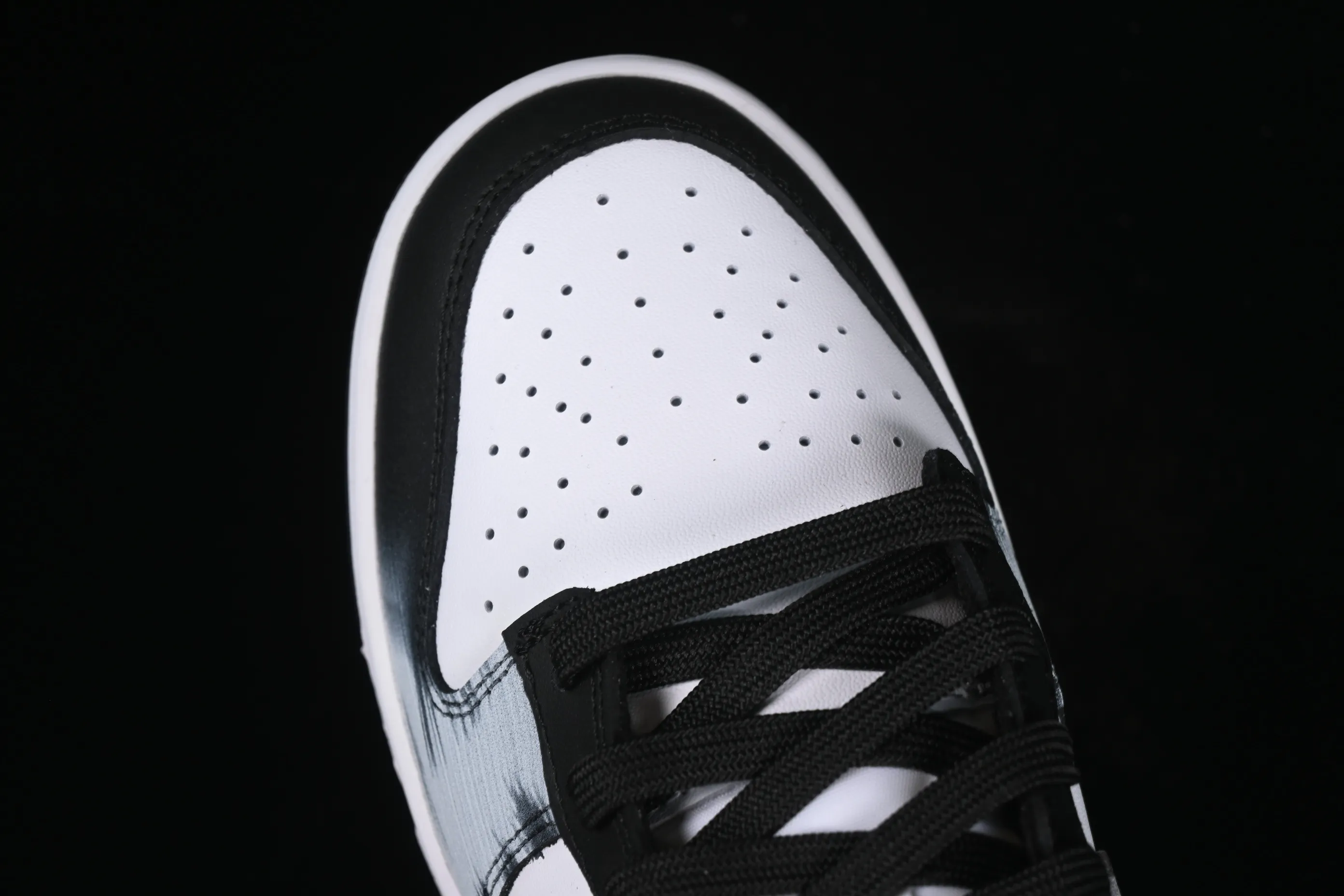 All categories Nk SB Dunk series Nk SB Dunk Low low-top sneakers Nk Dunk Low Black Myth Wukong theme custom SB low-top casual sneakers DD1391-114